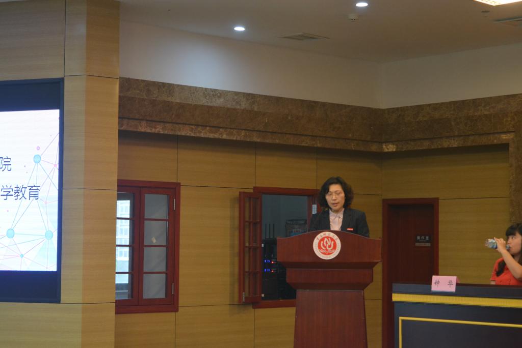 陈兰书记新生入学教育讲话